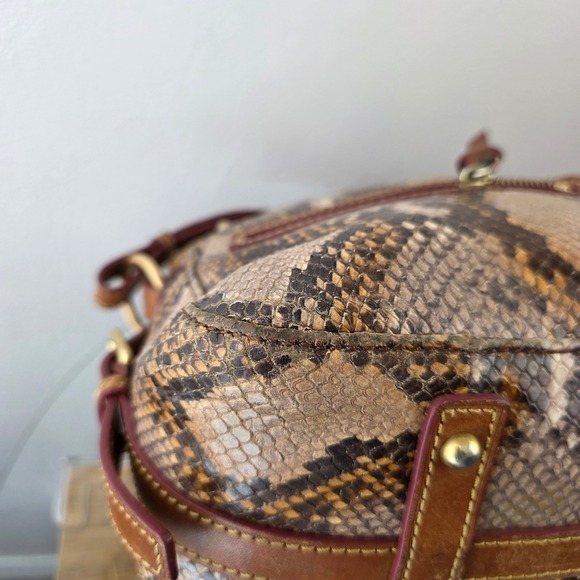 Dooney & Bourke Python Snake Embossed Leather Shoulder Bag Brown Tan Tassel - Picture 7 of 13